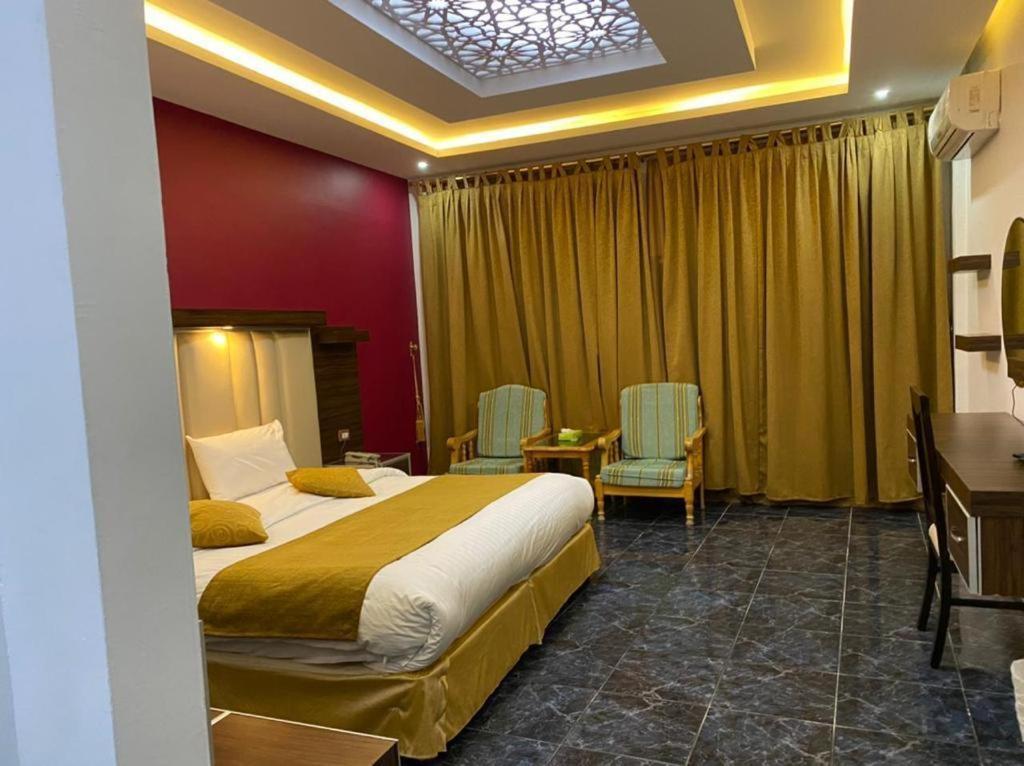 Al Anbat Hotel & Restaurant Wadi Musa Dış mekan fotoğraf