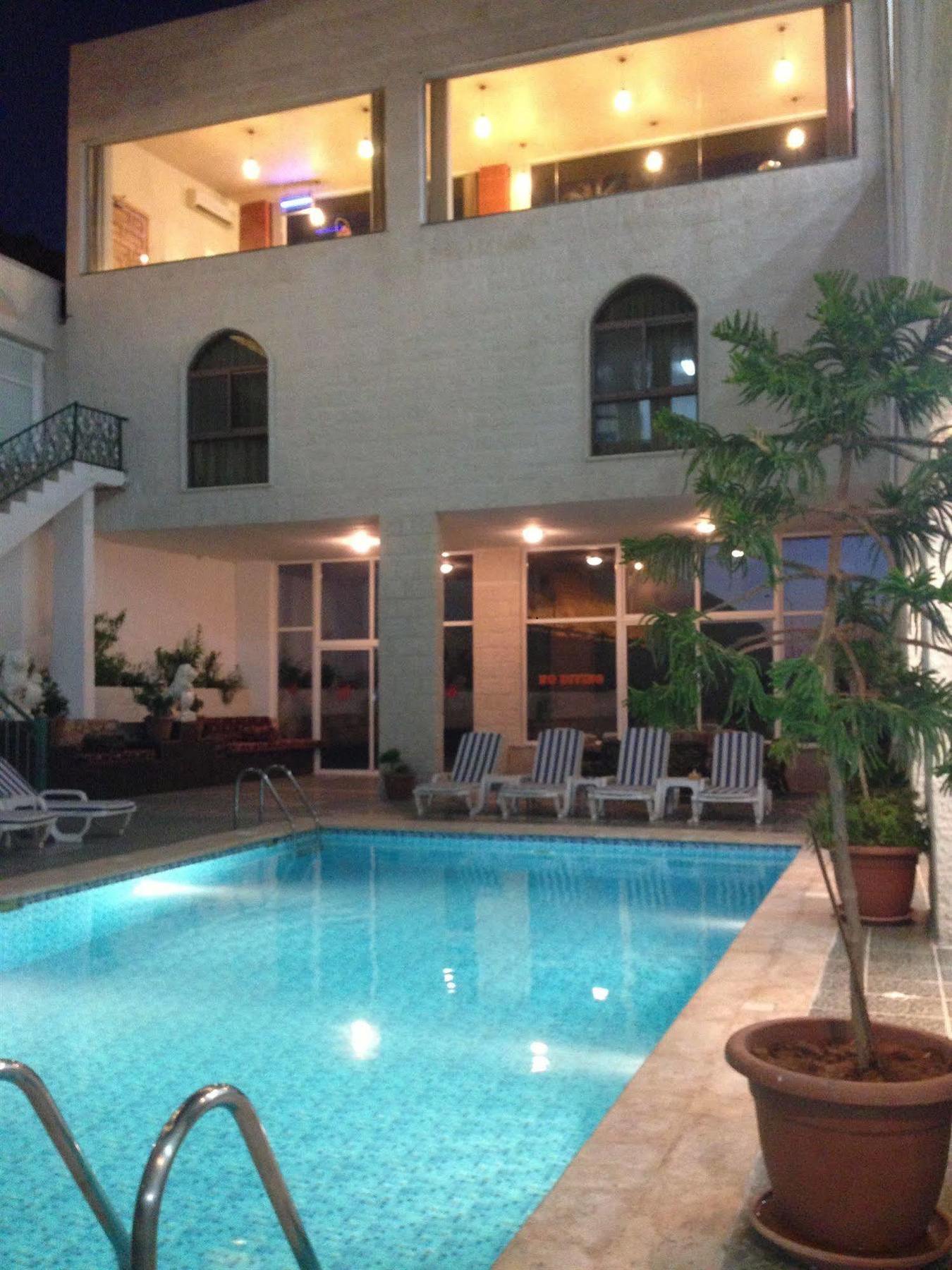 Al Anbat Hotel & Restaurant Wadi Musa Dış mekan fotoğraf