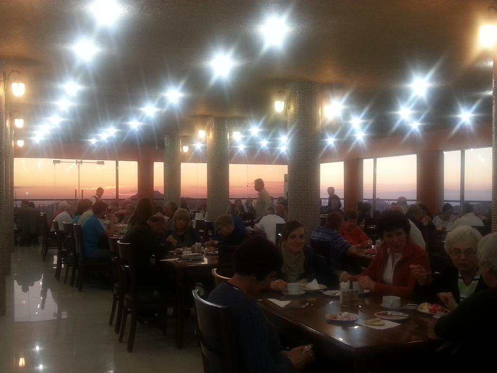 Al Anbat Hotel & Restaurant Wadi Musa Dış mekan fotoğraf